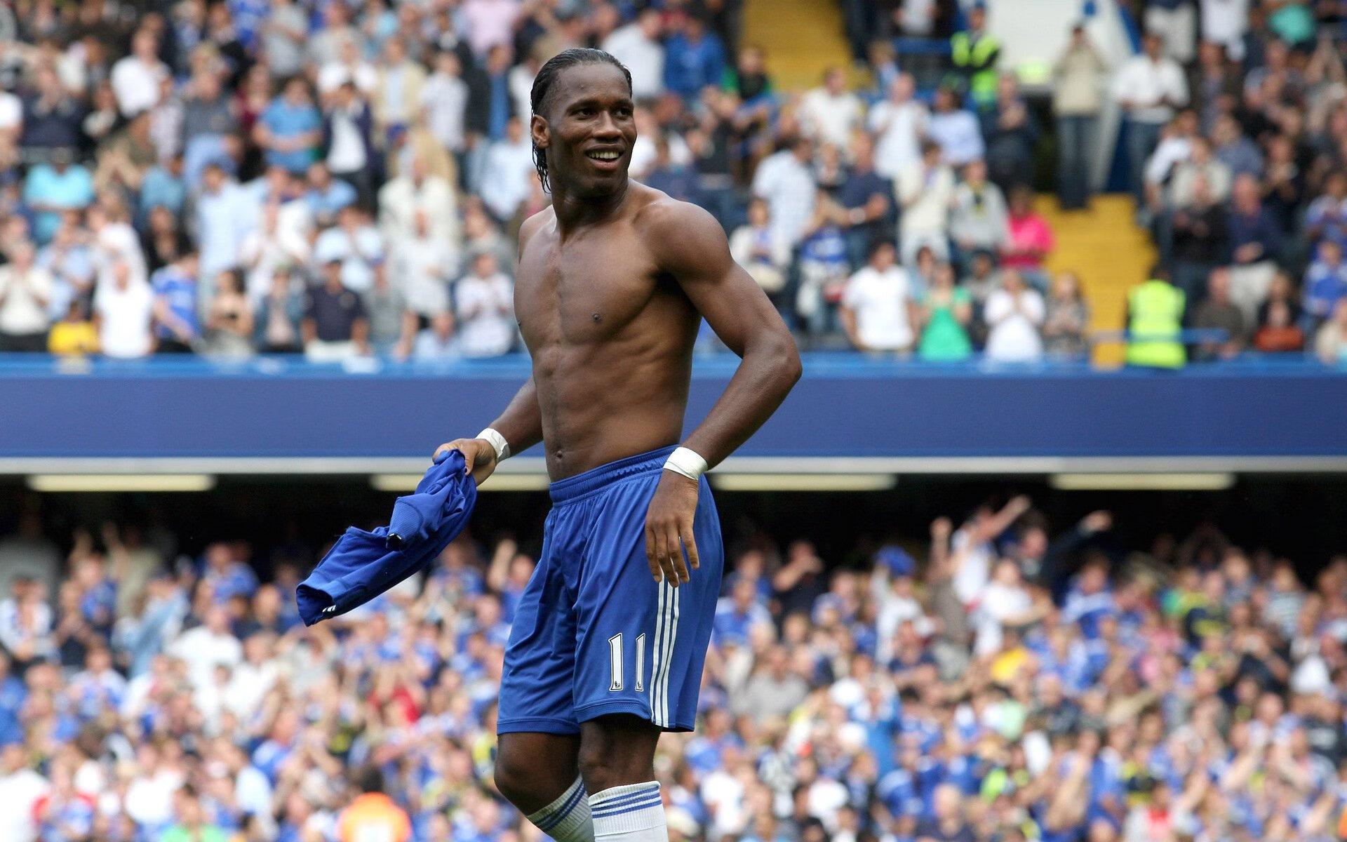 尤文图斯悄然行动,瞄准曼城核心B席,续约僵局或成转会契机